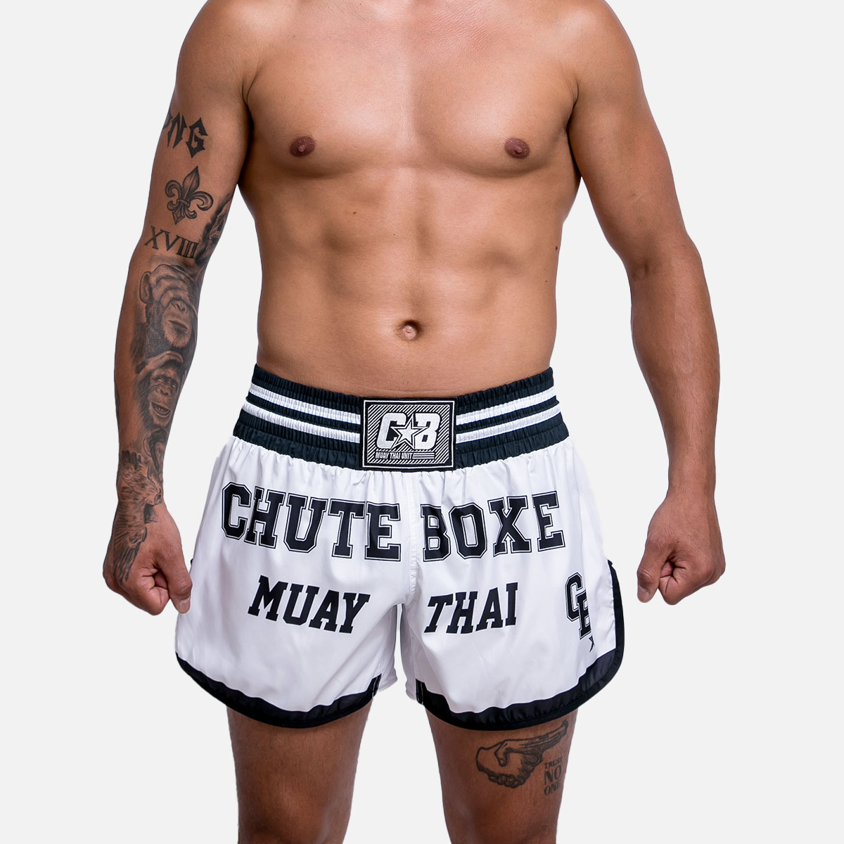Chute_Boxe_Shorts_Iconic-_Black_00b